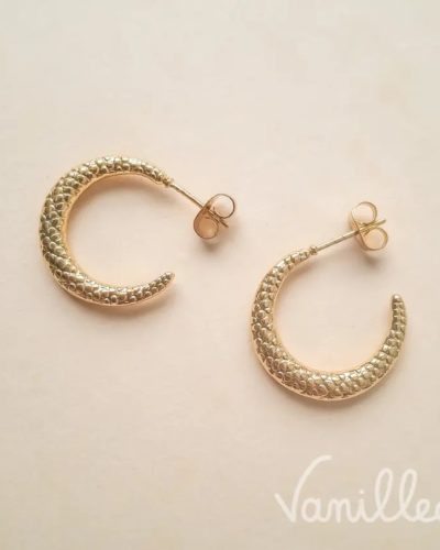 Créoles dorées texturées ✨ | MANON