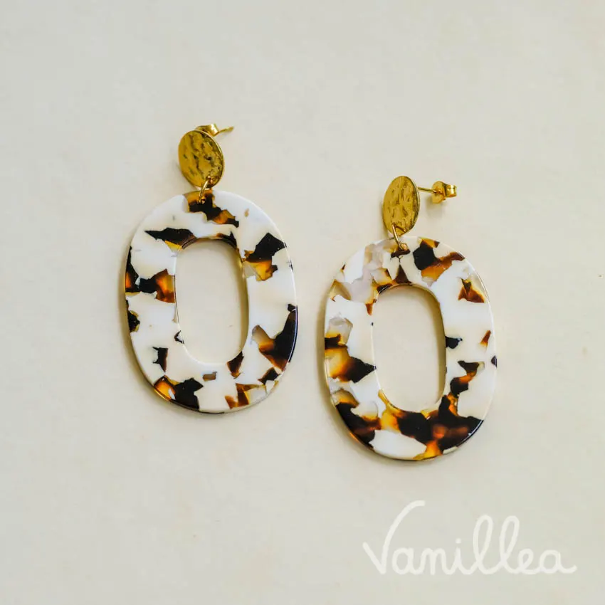 Boucles d'oreilles acétate écaille blanc et brun SIENNA