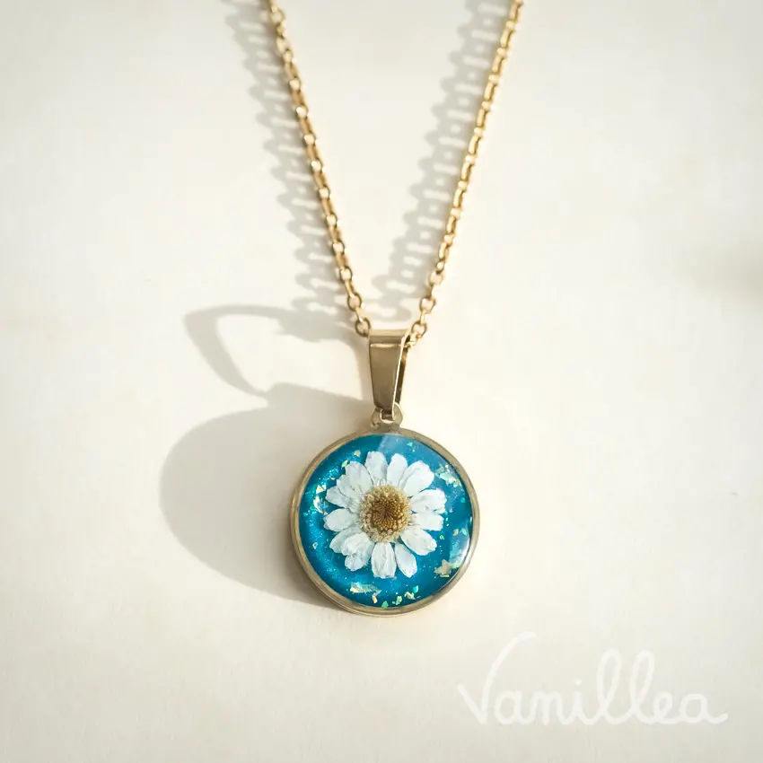 Collier CAMOMILLE bleu