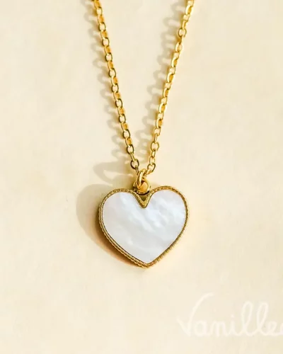 Collier cœur nacre délicat 🤍