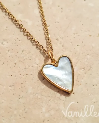 Collier pendentif cœur nacre