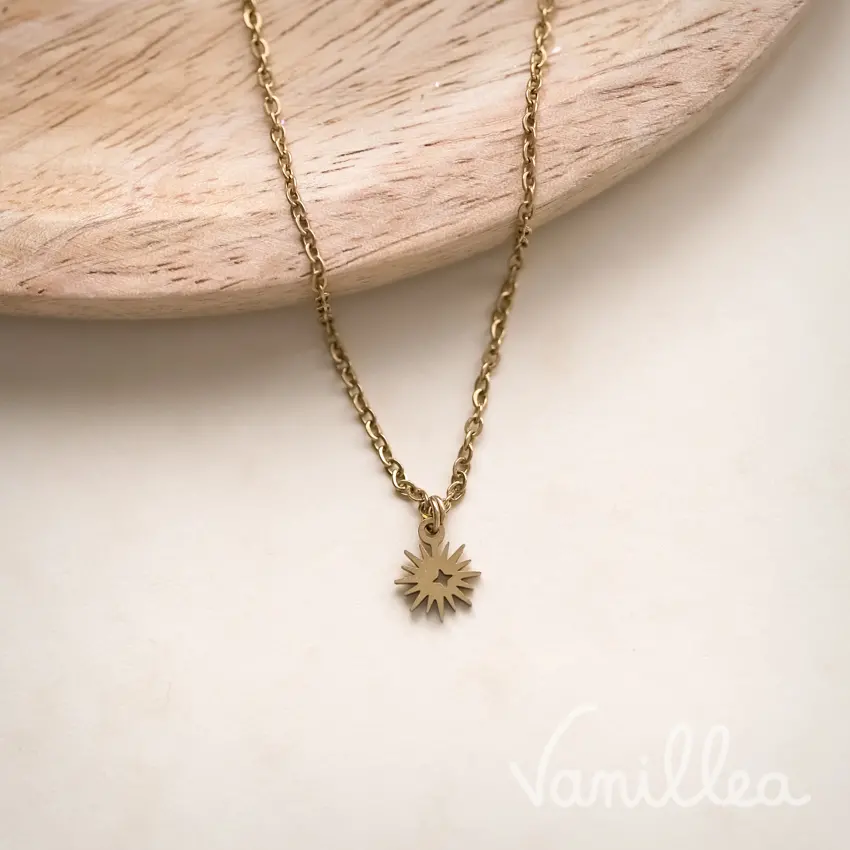 Collier petite étoile en acier inoxydable doré