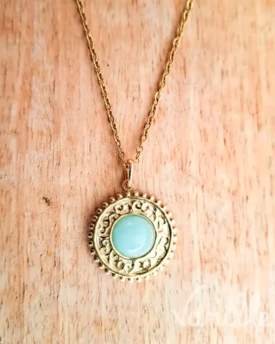 Collier médaillon amazonite doré