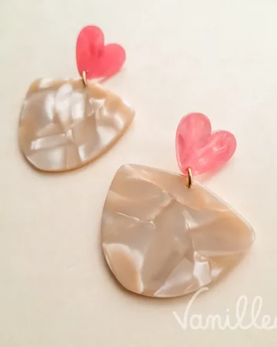 💗 ROSALIE – Boucles cœur rose & acétate beige