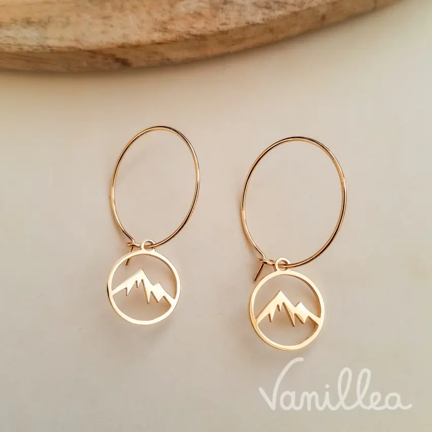 Boucles montagne cercle dorées fines