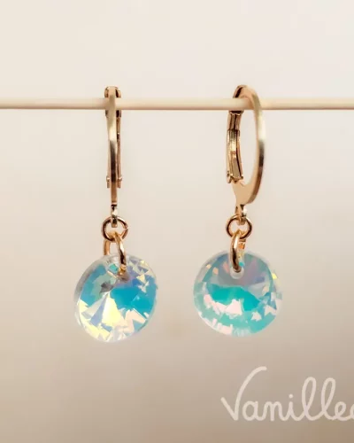 Boucles dormeuses cristal irisé ✨ | NEIGE