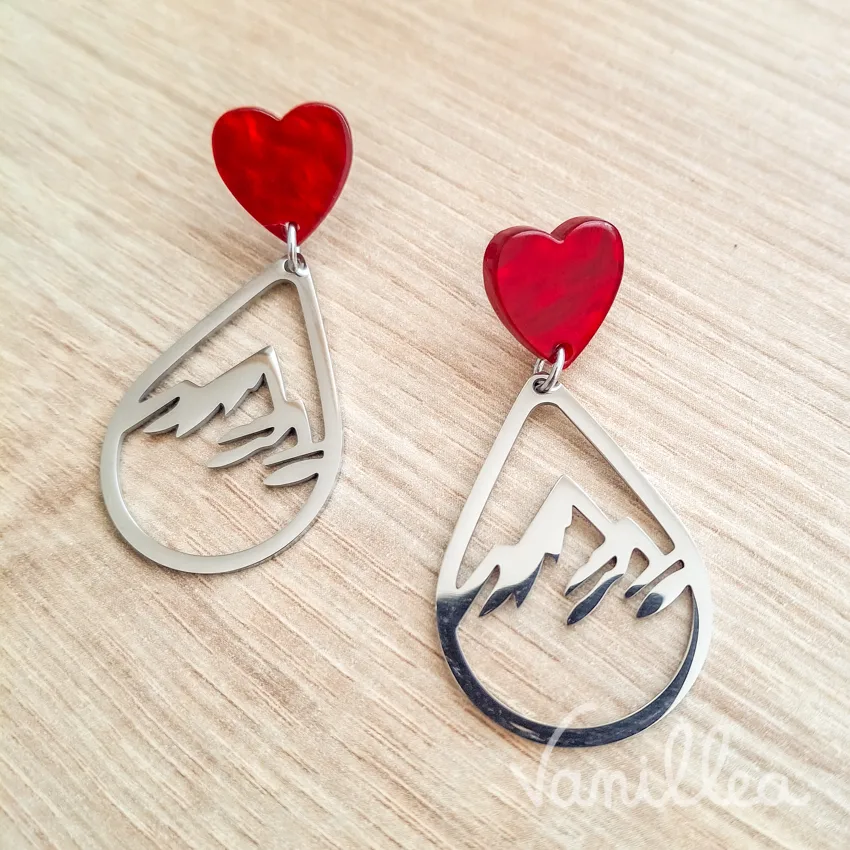 boucles d’oreilles montagne cœur rouge acier inoxydable vue face