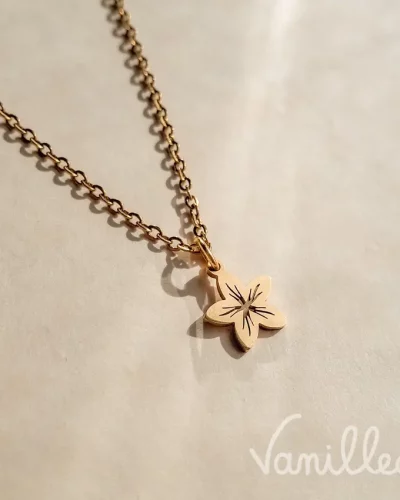 Collier fleur doré 🌸 NAÉ