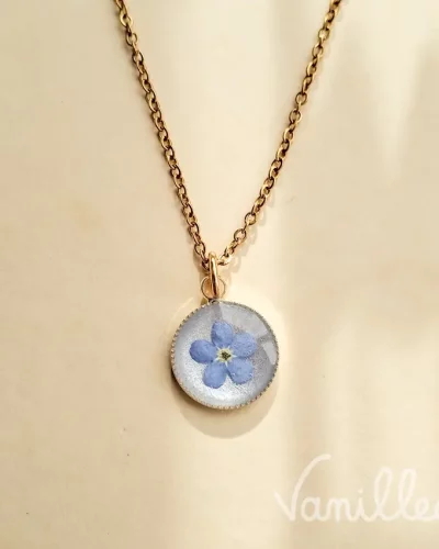 🌸 Collier Myosotis 12 mm – Fleur naturelle