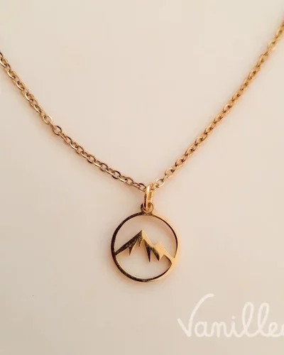 🏔️ Collier échappée montagne minimaliste doré