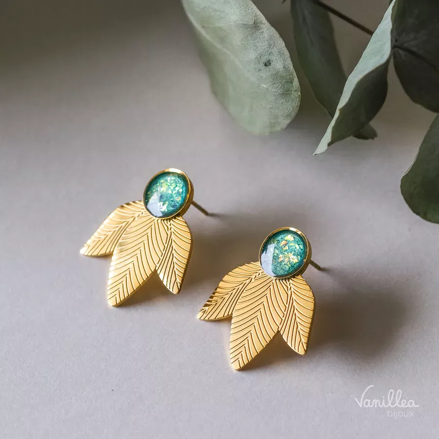 Boucles feuilles colorées FAUSTINE vert d'eau